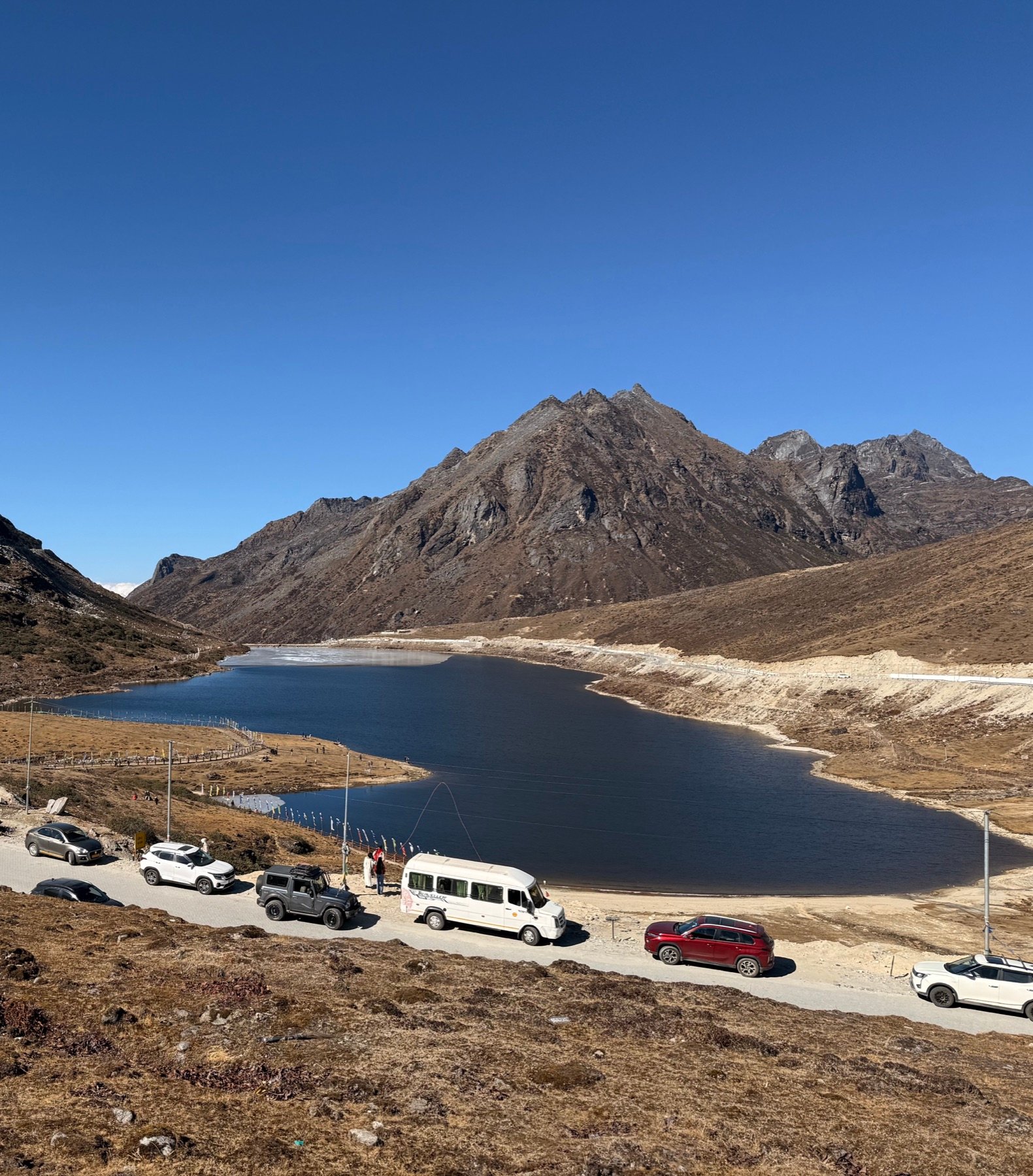 Sela Pass &mdash; the sacred glacial lake at 13,700 ft on the way into Tawang